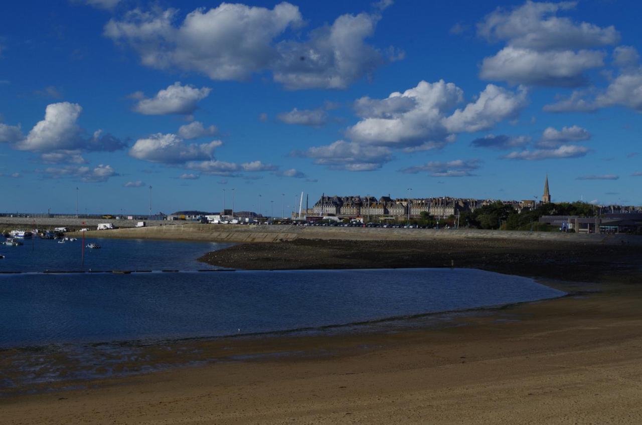 La Maison Des Couleurs Saint-Lunaire Esterno foto